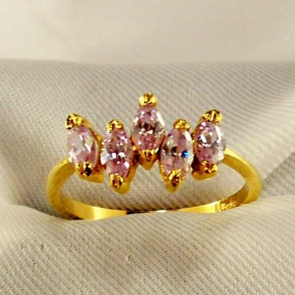 NEW 5 Pastel Purple Crystals Gold Ring - Picture 1 of 9